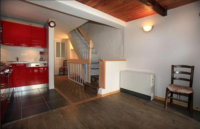 Holiday home Le Des Faucons