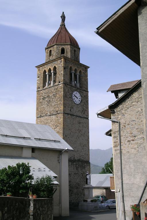 Le Des Faucons Holiday home *